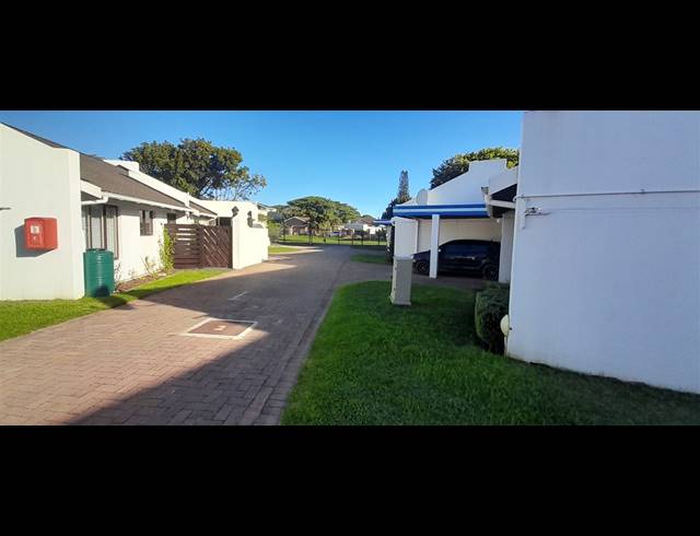2 BEDROOM TOWNHOUSE FOR SALE IN PARADISE BEACH